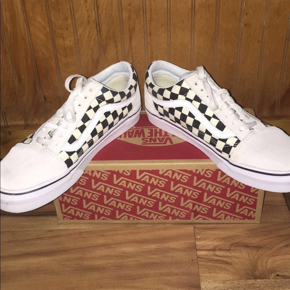 Checkered board vans size 9 with original box